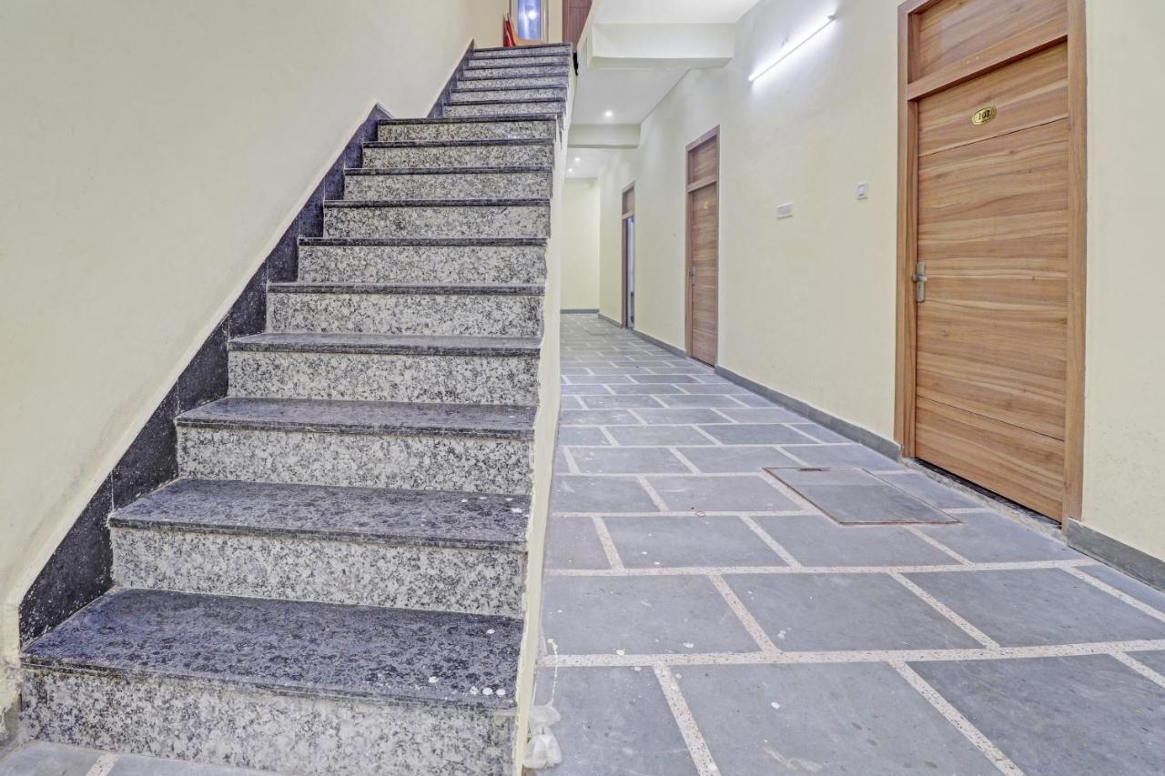 Collection O Pearl Inn Guest House Gwalior Exterior photo